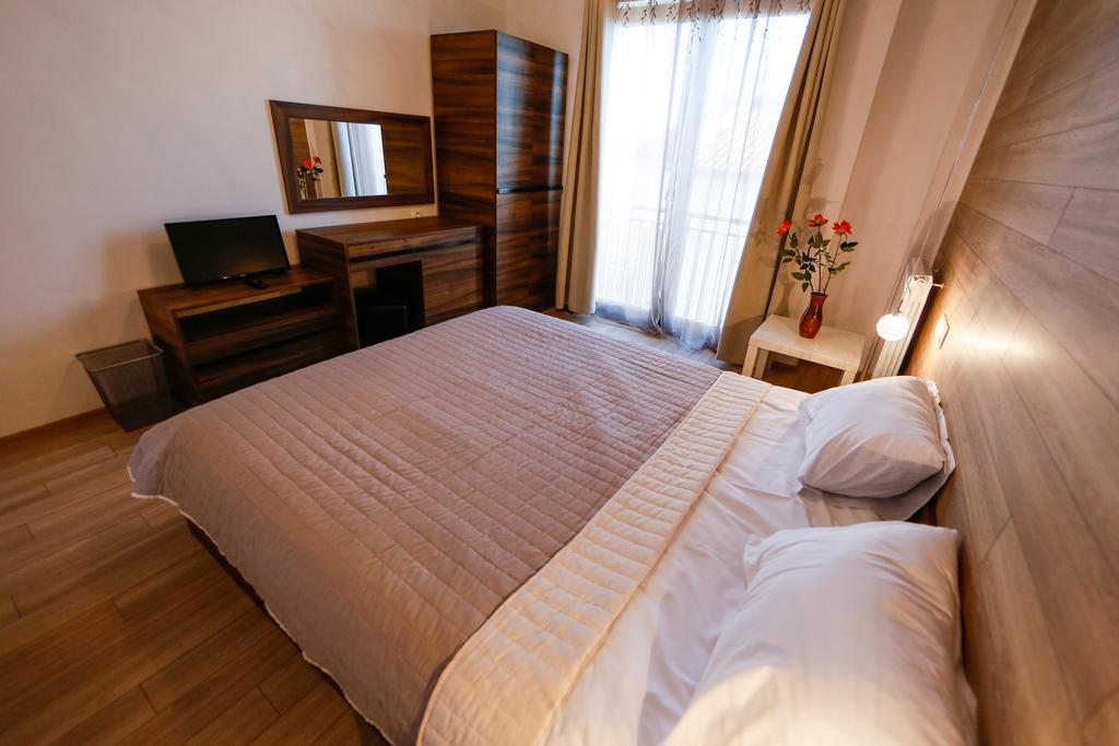 ホテル Twin House オグニャノヴォ エクステリア 写真